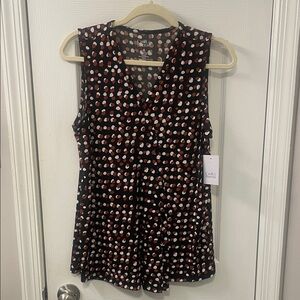 Croft & Barrow Black/White/Brown Polka Dot Sleeveless Blouse (Medium)